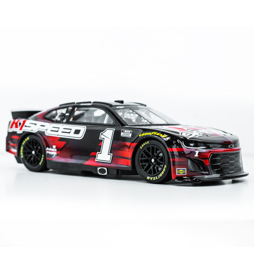 K1 NASCAR R.Chastain Collectable #1 / 1:24 Scale Collector HO